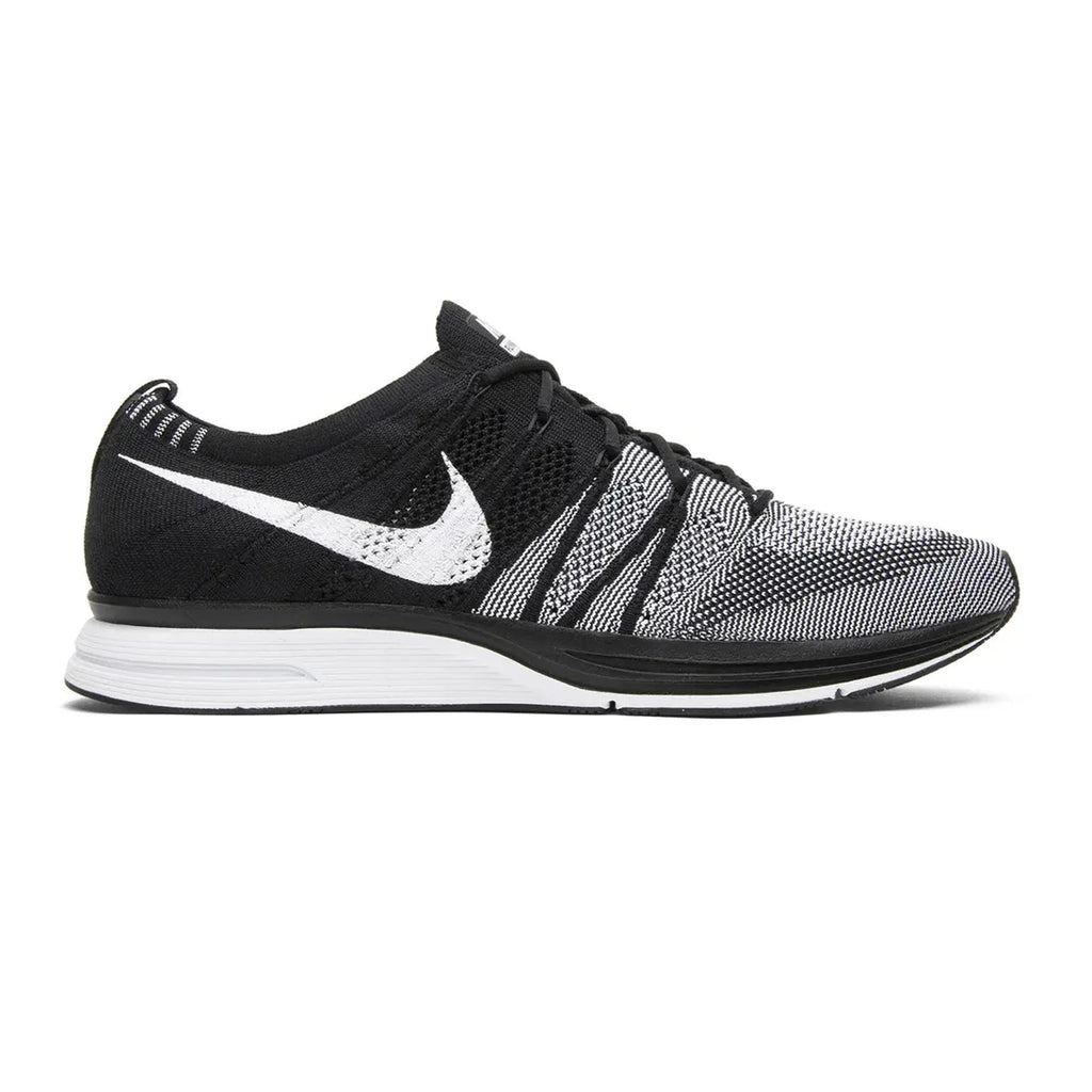 Nike Flyknit Trainer 'Oreo' (2018)