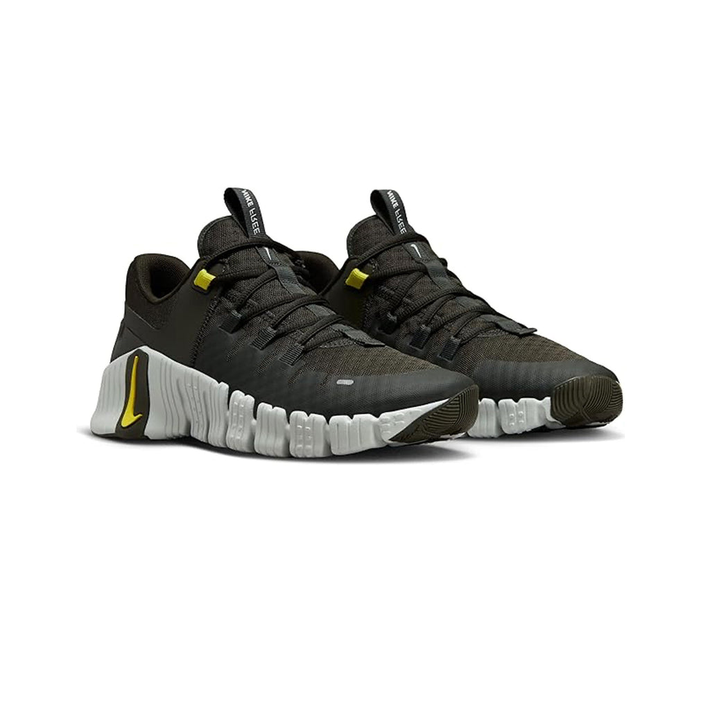 Nike Free Metcon 5 'Sequoia High Voltage' (2023)