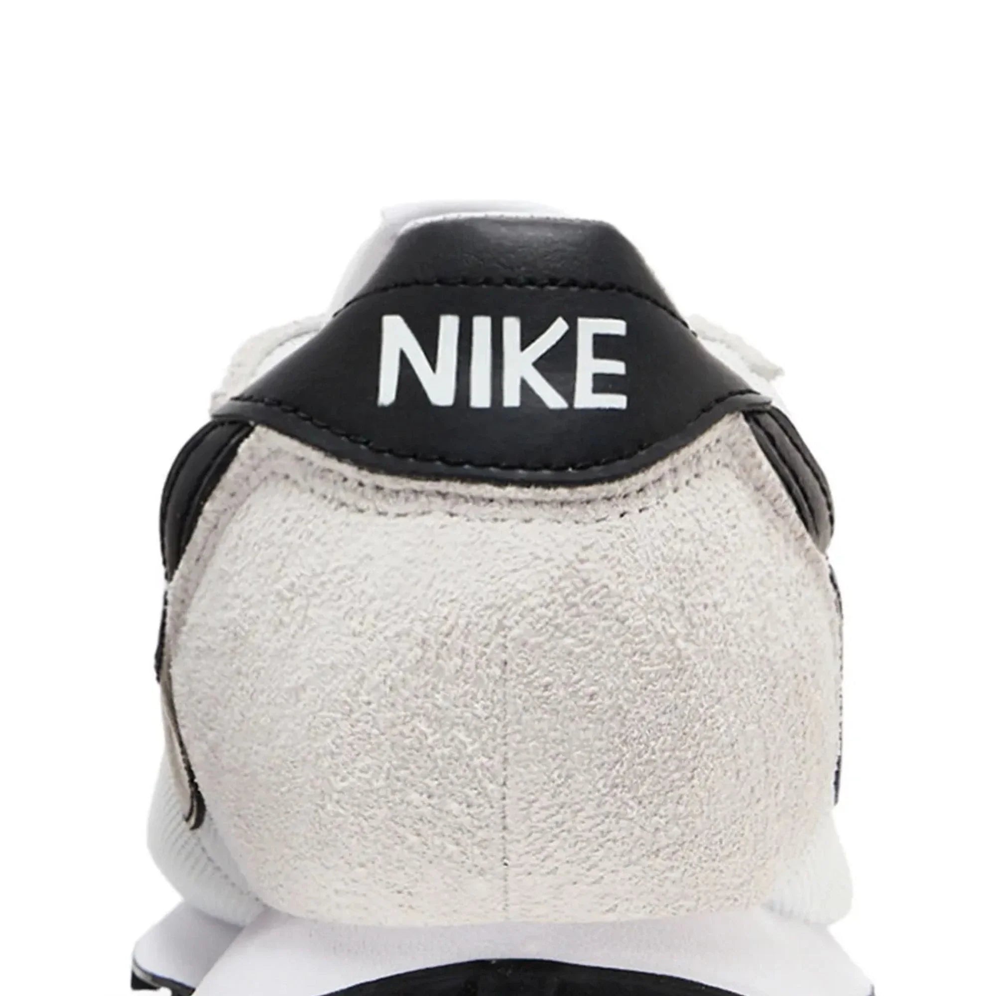 LD 1000 'Summit White White Black' (2025)
