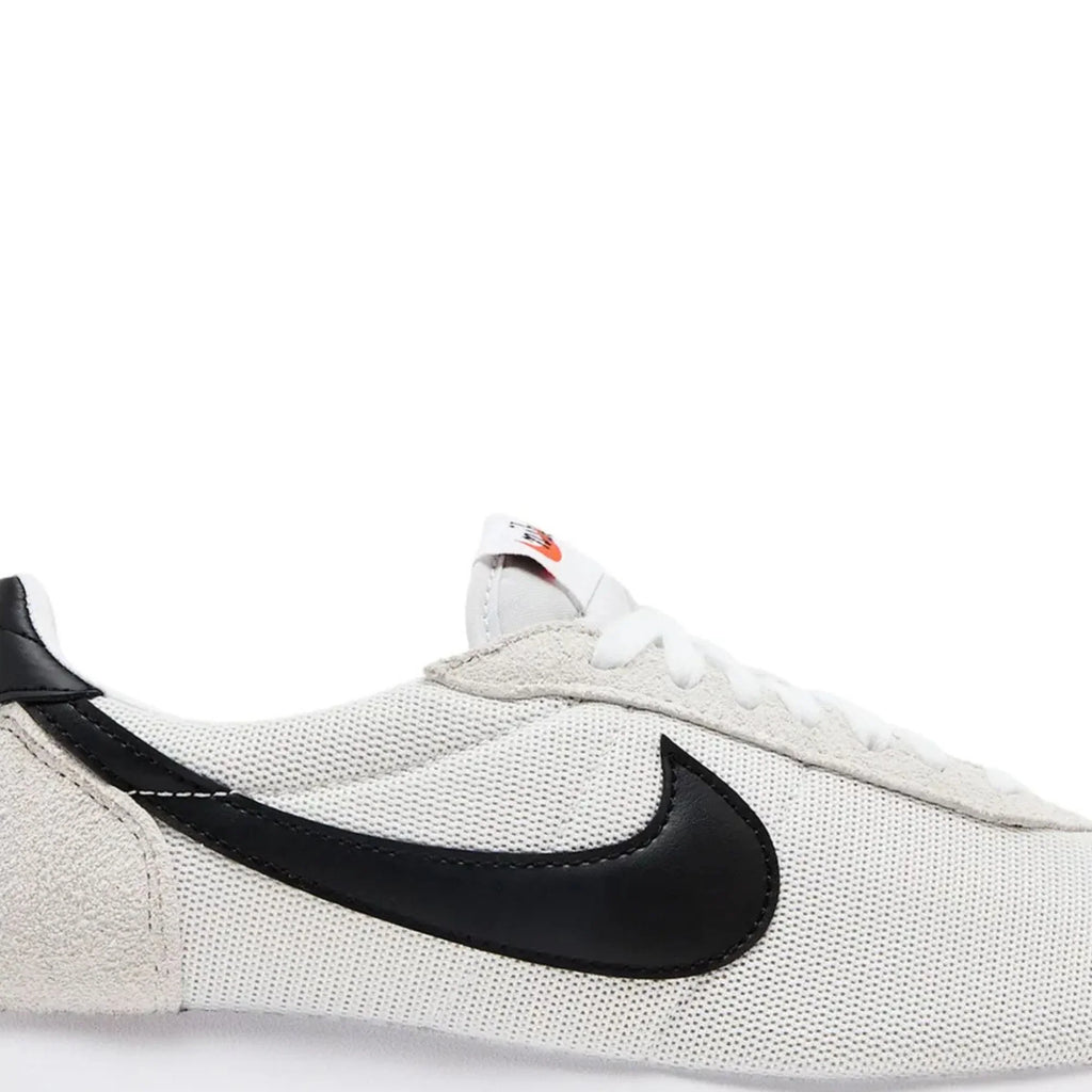 LD 1000 'Summit White White Black' (2025)
