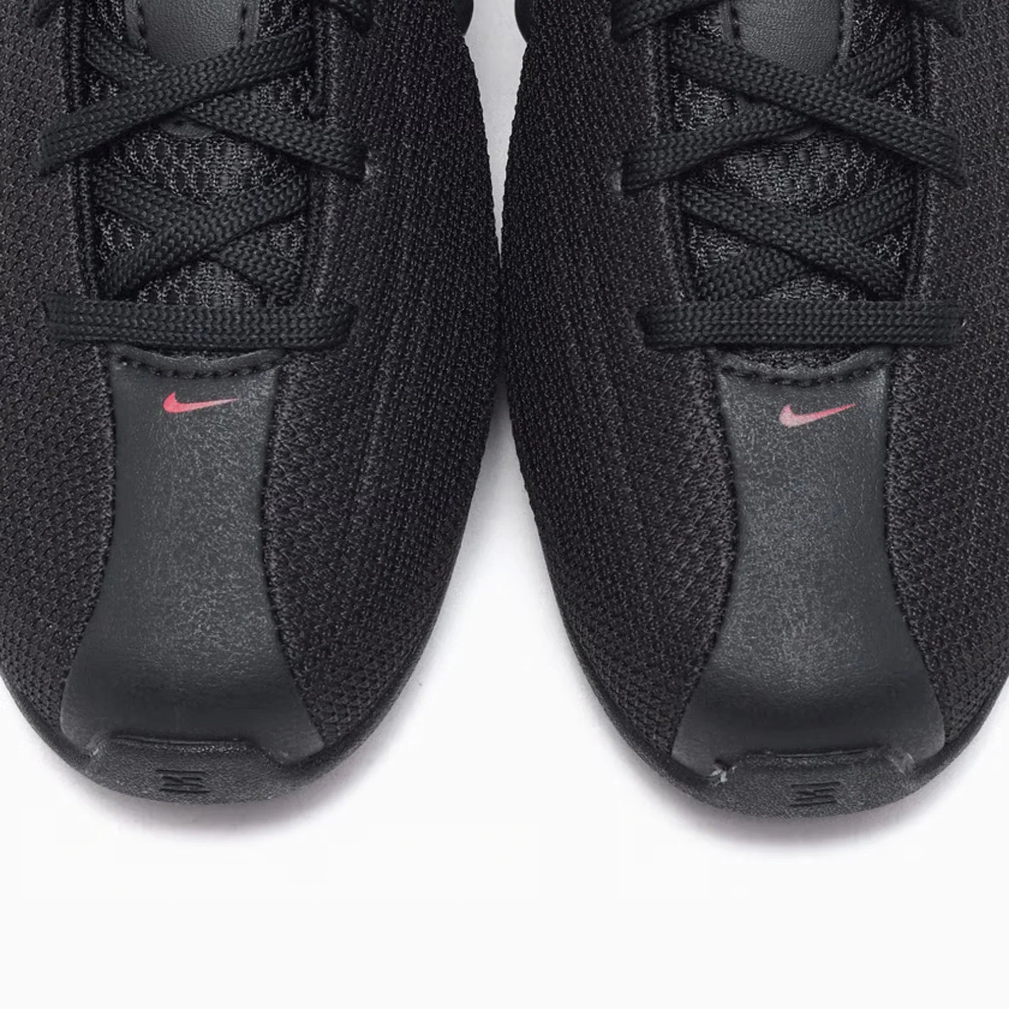 Shox Z 'Bred' Women's (2025)