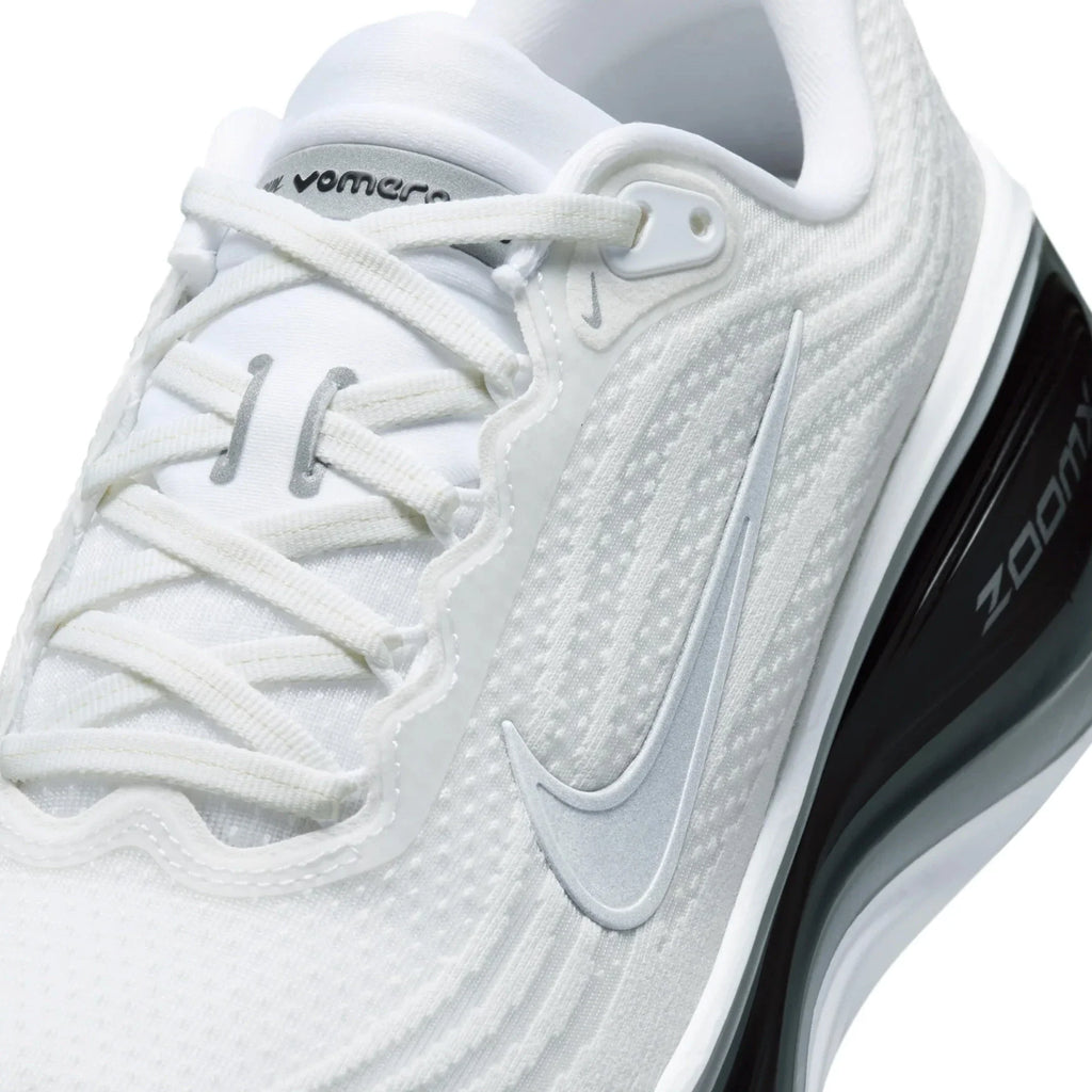 Nike Vomero Plus 'White Black Cool Grey' (2026)
