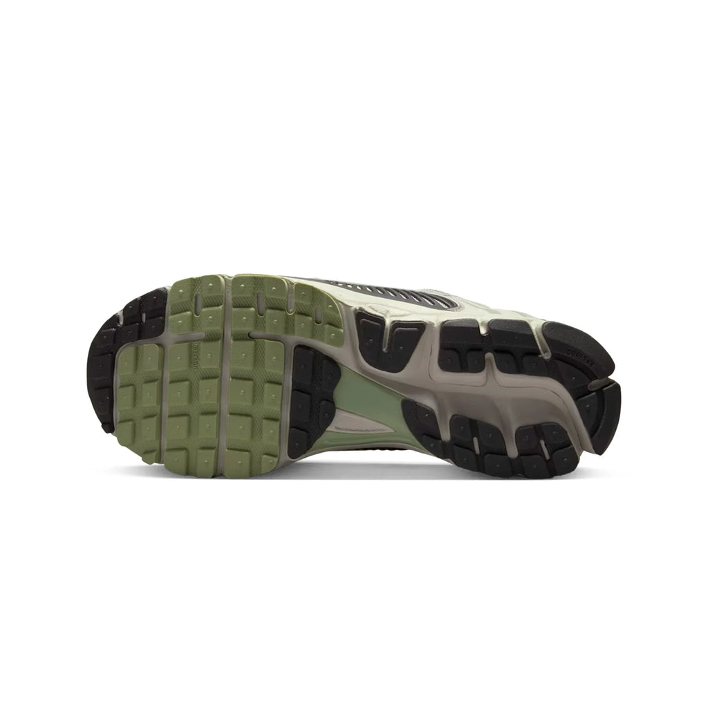 Zoom Vomero 5 'Cobblestone Flat Pewter' W