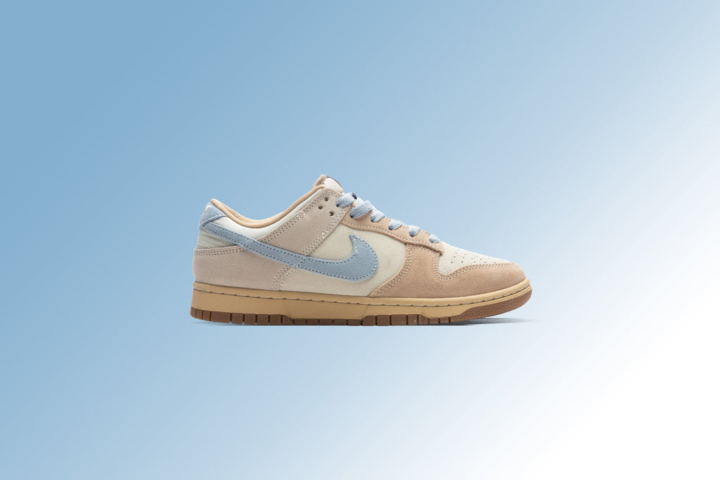 Dunk Low - Coconut Milk/Light Armory Blue/Sanddrift
