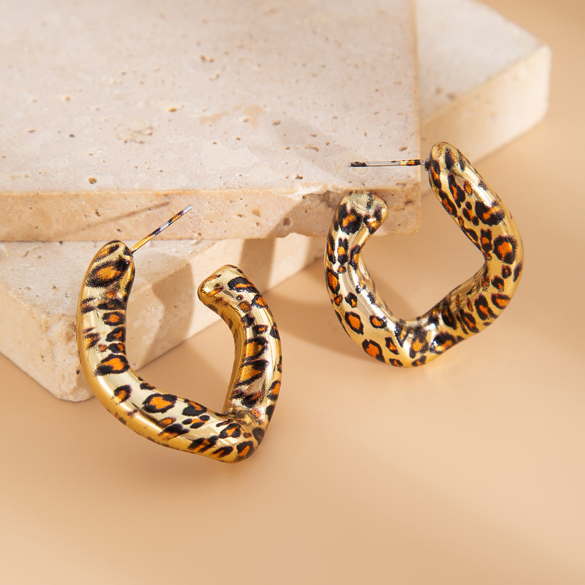 Noira Leopard Geometry Earrings