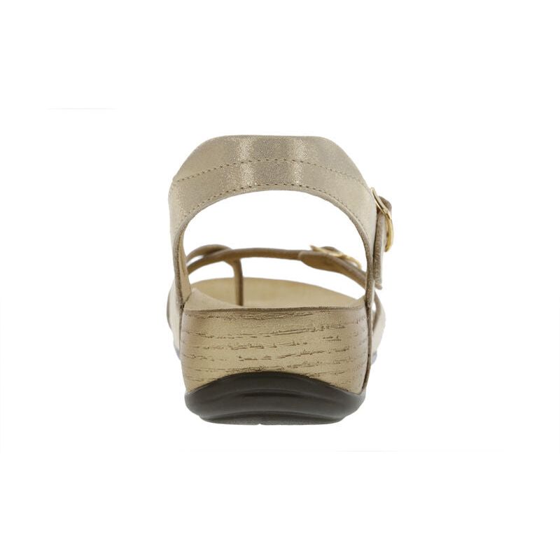Women's Pampa Toe Loop Sandal in Soft Gold