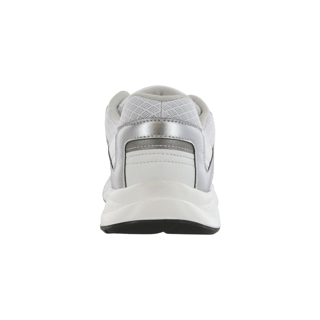 Women's Tempo Lace Up Sneaker in White / Silver