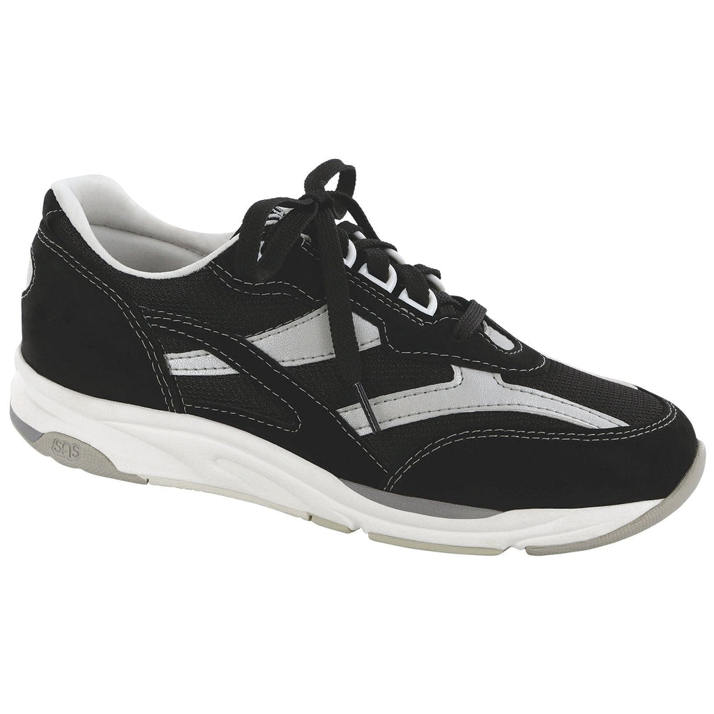 Women's Tour Mesh Lace Up Sneaker in Black / Silver