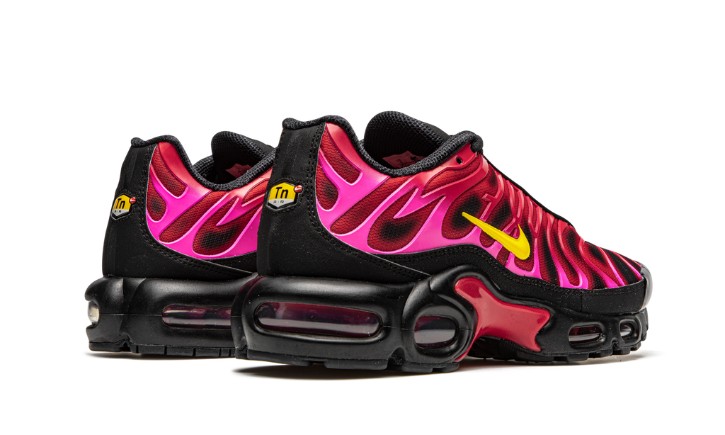 Air Max Plus TN "Supreme - Black / Red" DA1472 600