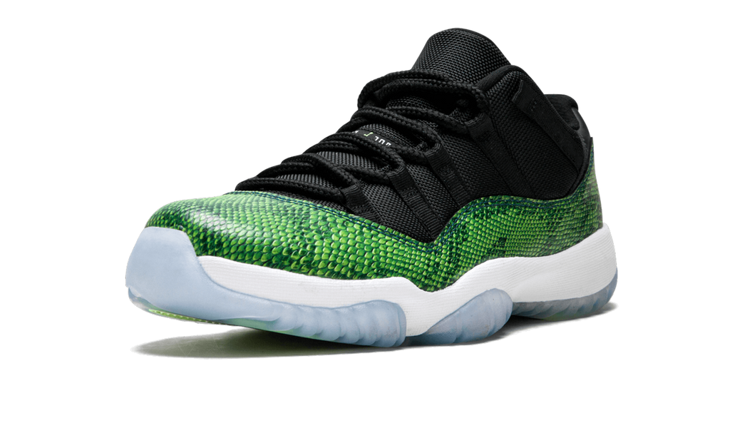 11 Retro Low "Nightshade" 528895 033