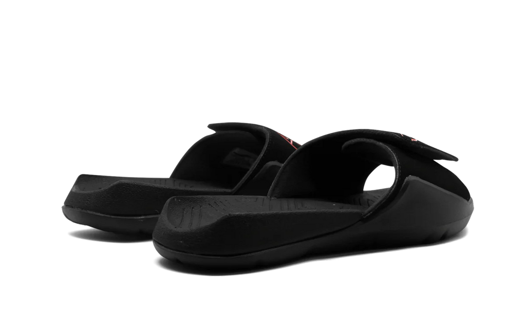 Jordan Hydro 7 "BLACK / UNIVERSITY RED-BLACK" AA2517 062