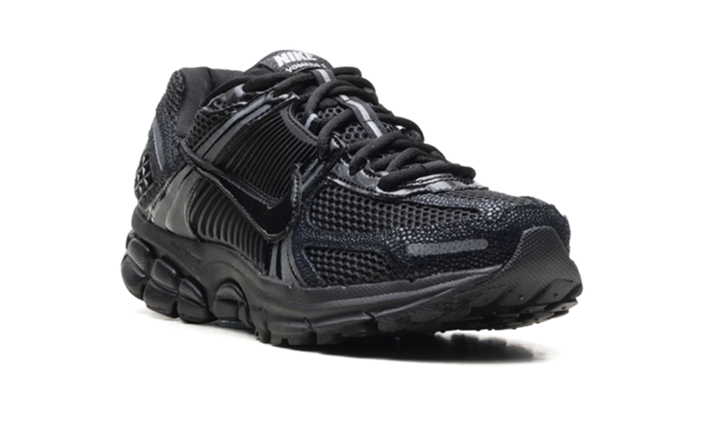 Zoom Vomero 5 WMNS "Black Patent" II6236 001