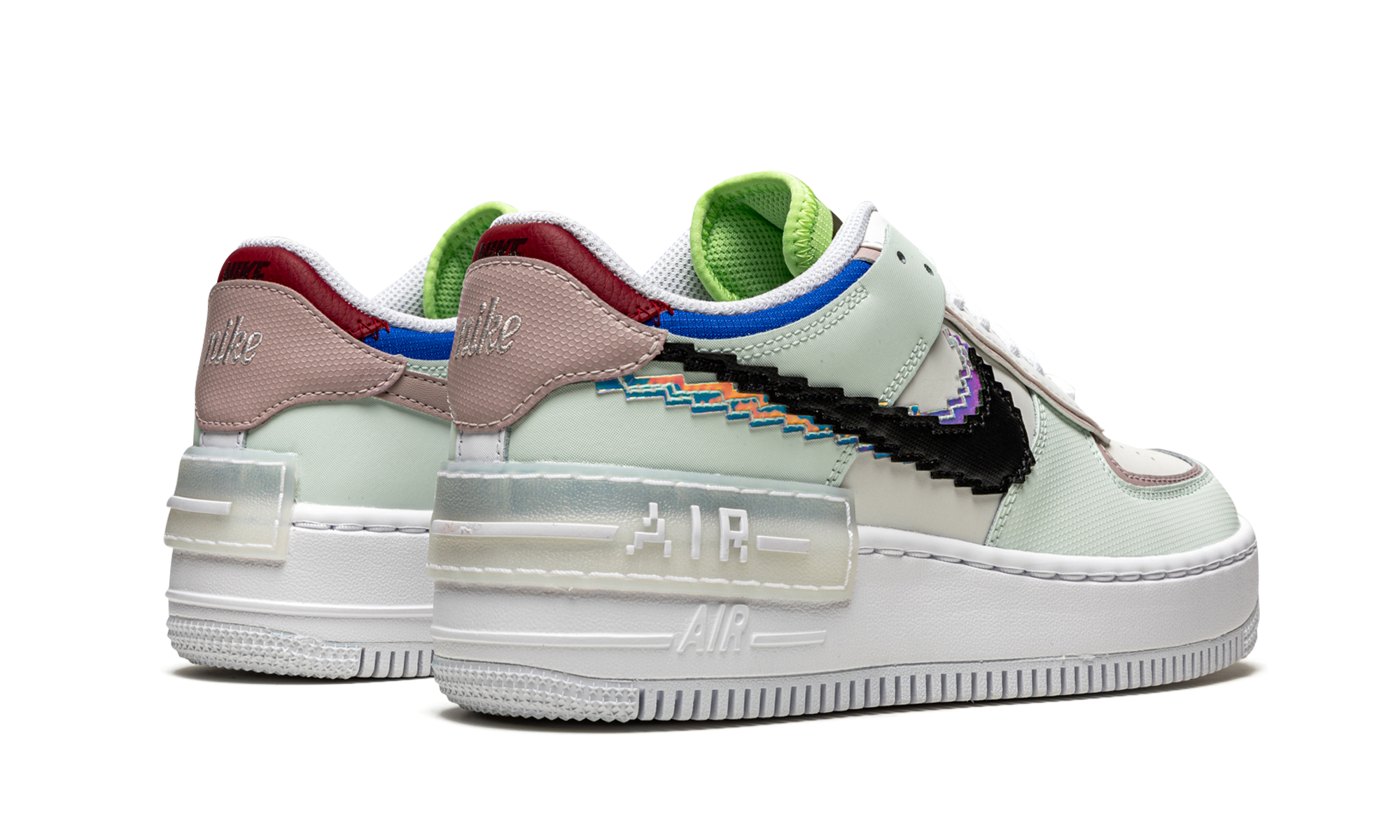 AF1 SHADO SE WMNS"Pixel Swoosh" CV8480 300