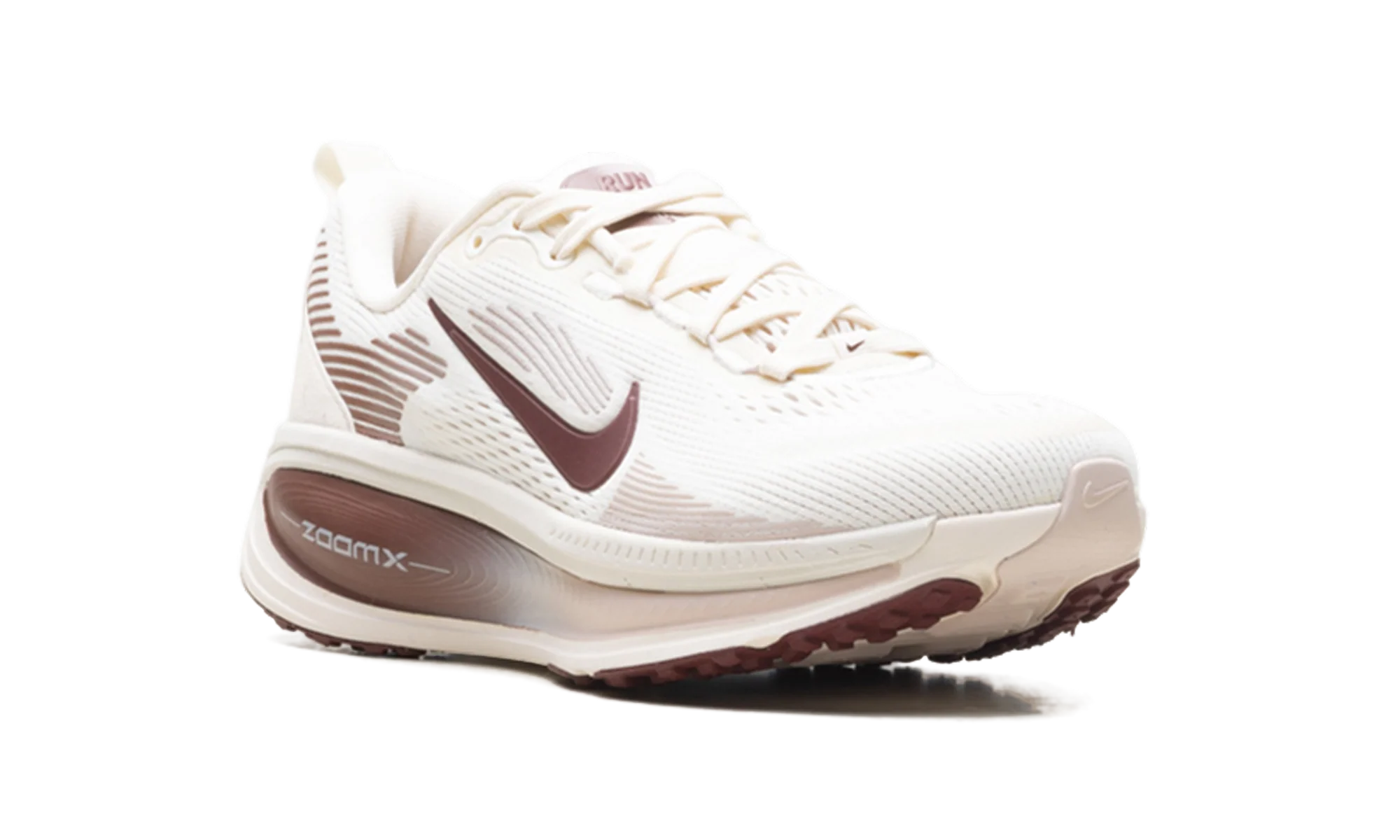 Vomero 18 WMNS "Pale Ivory Red Sepia Silt Red Dark Team Red" HM6804 108