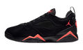 MVP 92 "Black / Infrared" HQ3950 003