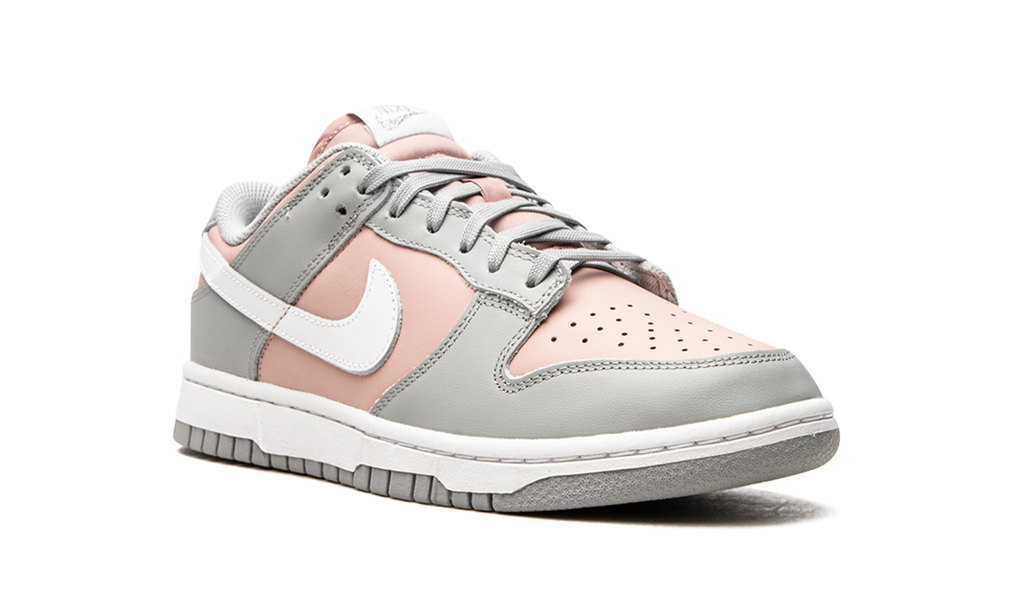 DUNK LO MNS WMNS"Soft Grey/ Pink" DM8329 600