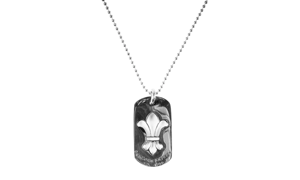 Fleur Dog Tag Pendant "Silver" CHRM0962