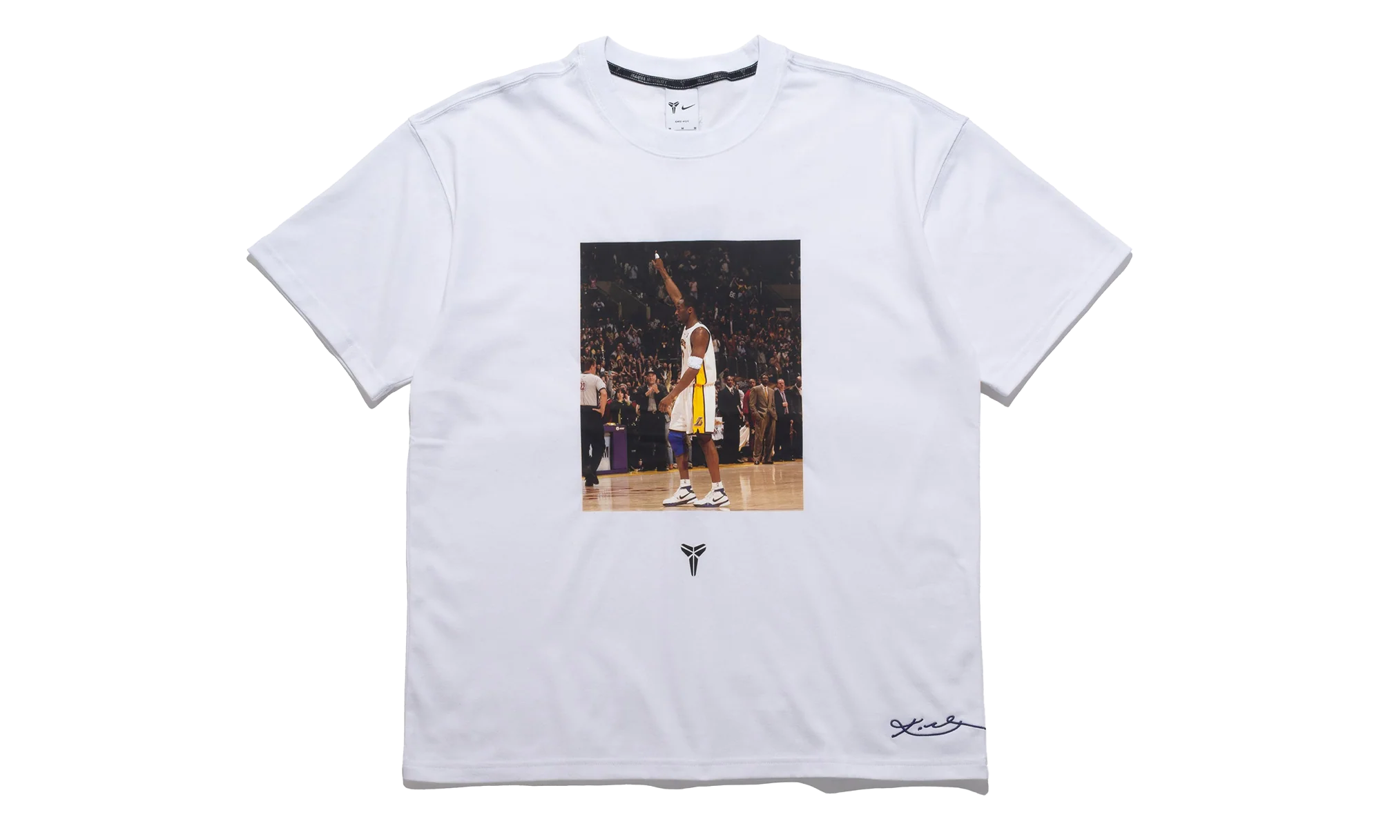 Kobe Bryant 81 Points M90 SP26 Tee "White" IO1150 100