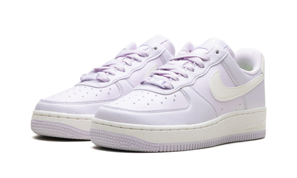 AIR FORCE 1'07 NEXT NATURE WMNS"Barely Grape" DV3808 500