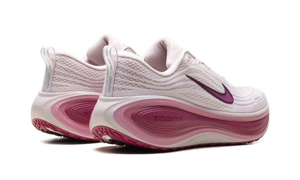 Vomero Plus Wmns "Red" HV8154 602