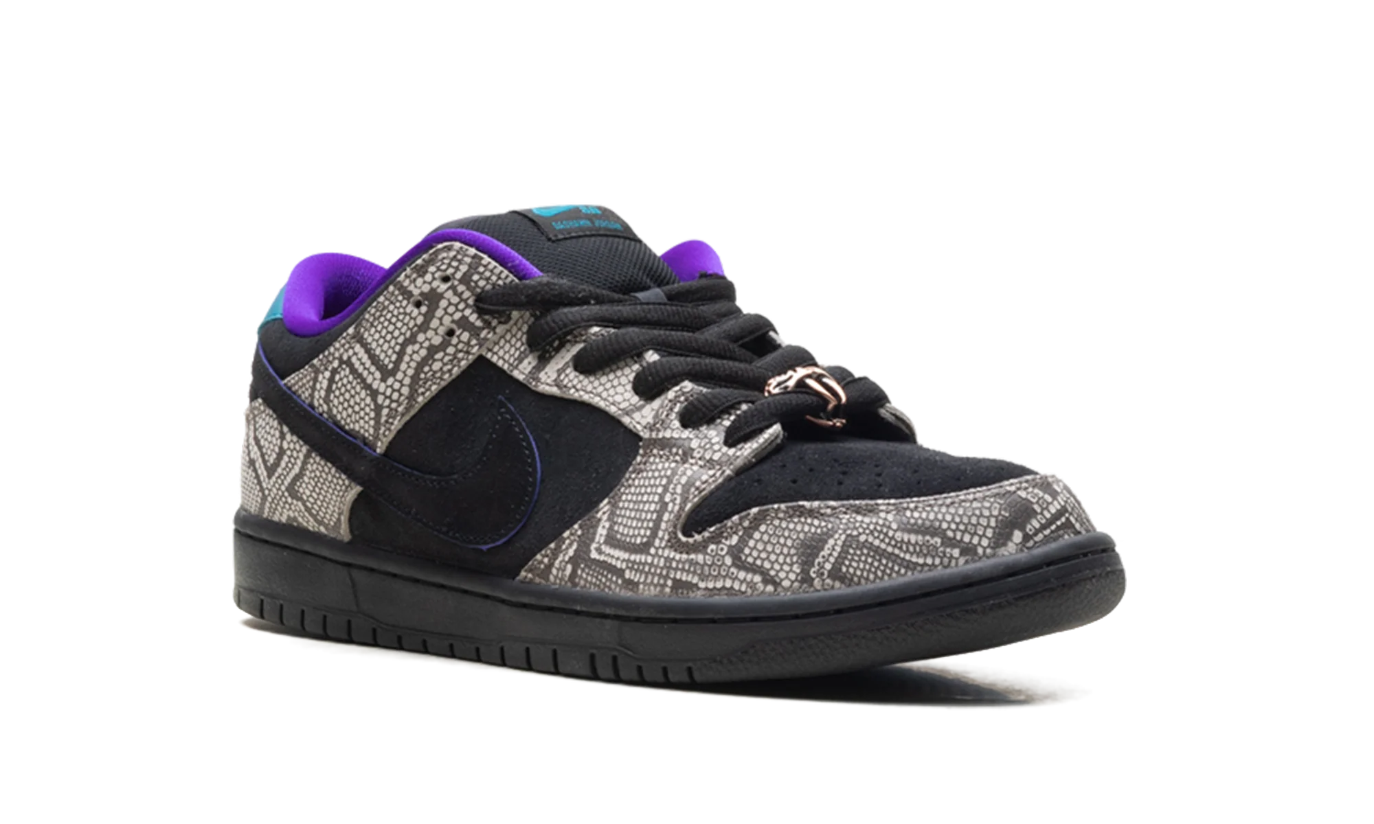 SB Dunk Low "Dashawn Jordan - Copperhead" IB6208 200