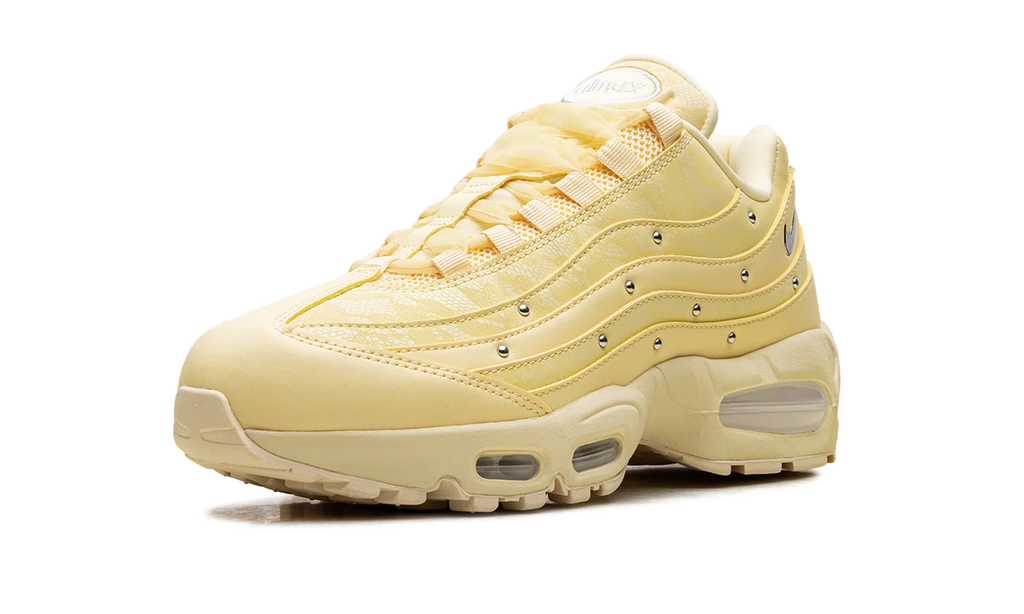Air Max 95 WMNS "Soft Yellow Silver Studded" IQ3444 722
