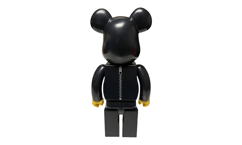 D-Mo 400% "Black" MEDI3052