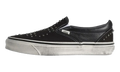 LX Classic Slip-On 98 "Pearlized Pack Blackout" VN000D9PBKA