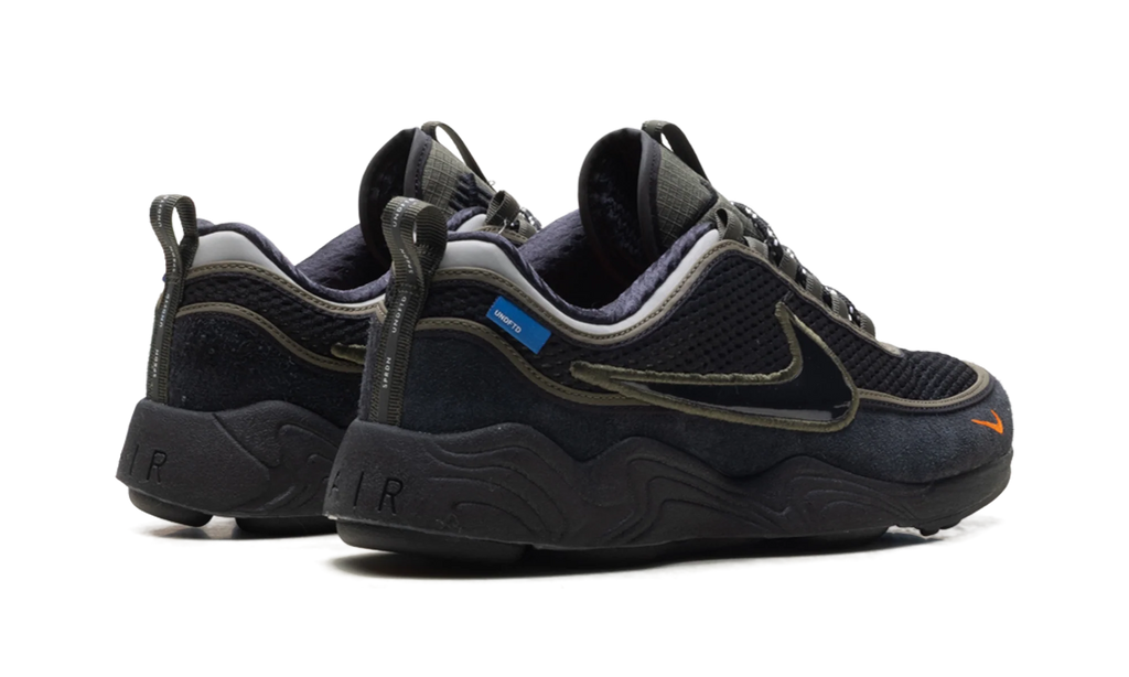 Air Zoom Spiridon "Undefeated Cargo Khaki" HV4847 300