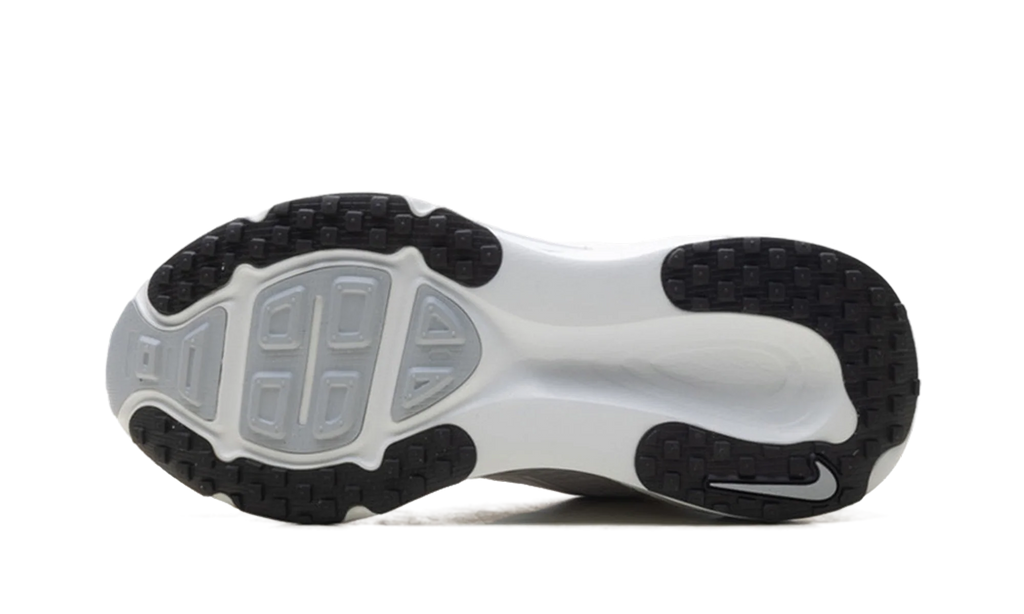 Vomero 18 WMNS "Vast Grey Summit White" HM6804 007
