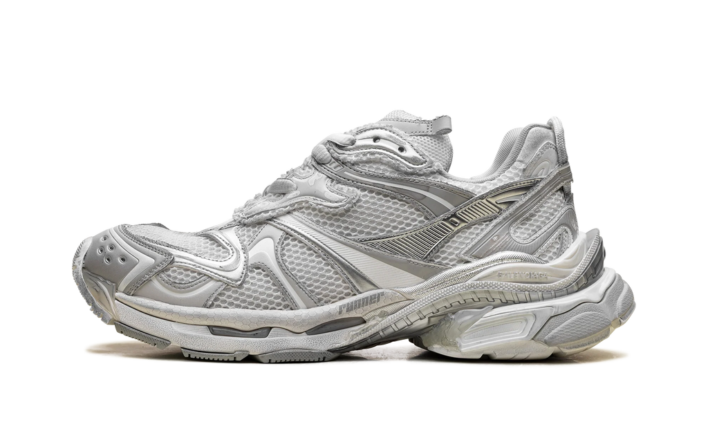 Runner Sneaker "Worn-Out - White Silver" 779066 W3RXP 9110