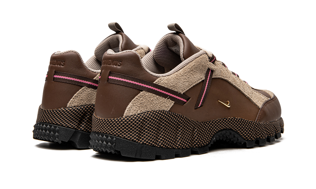 AIR HUMARA LX WMNS"Jacquemus - Brown" DR0420 200