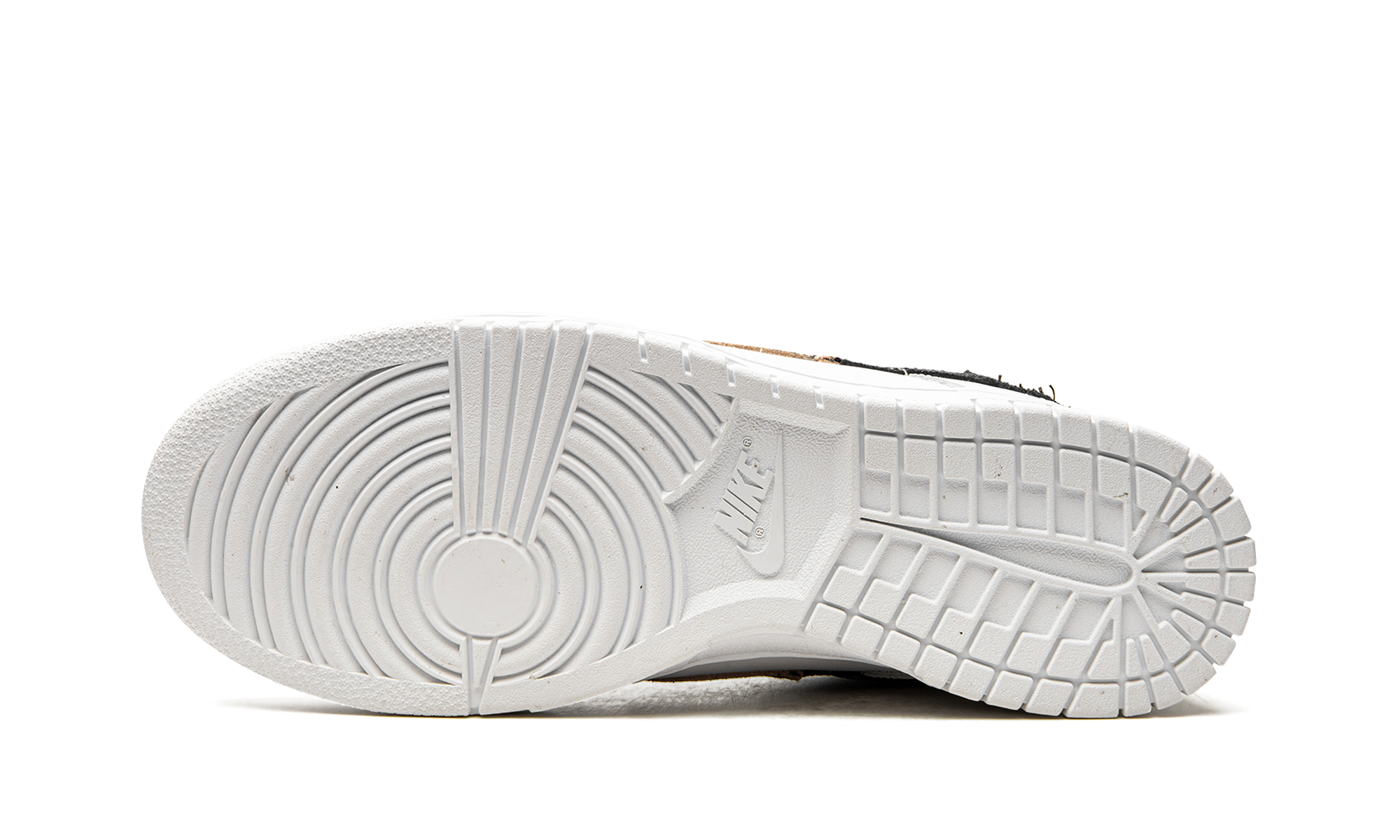 DUNK LO SE WMNS"Animal Instinct" DD7099 100