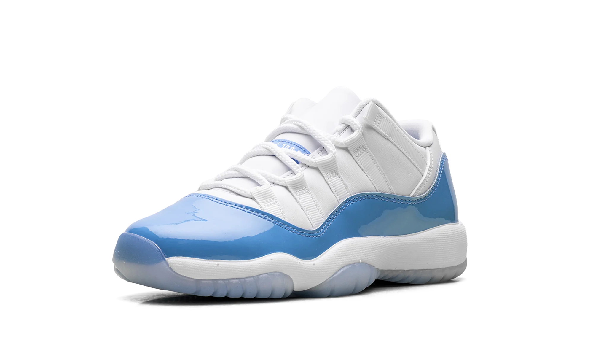 Jordan 11 Retro Low GS "University Blue (2026)" FV5121 100