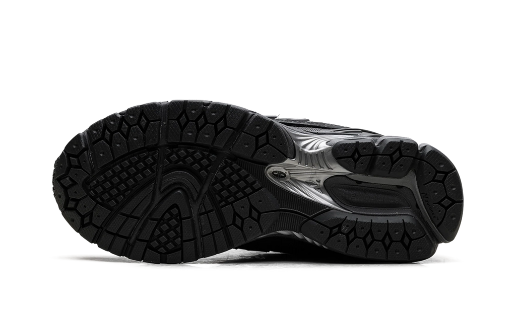 1906R "Greyscale" M1906rhx