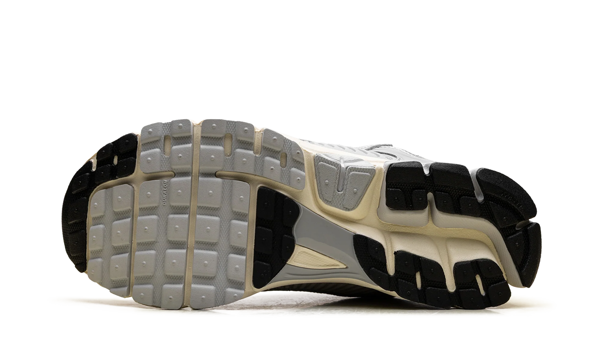 Zoom Vomero 5 "Grey Fog Chrome" IM3486 002