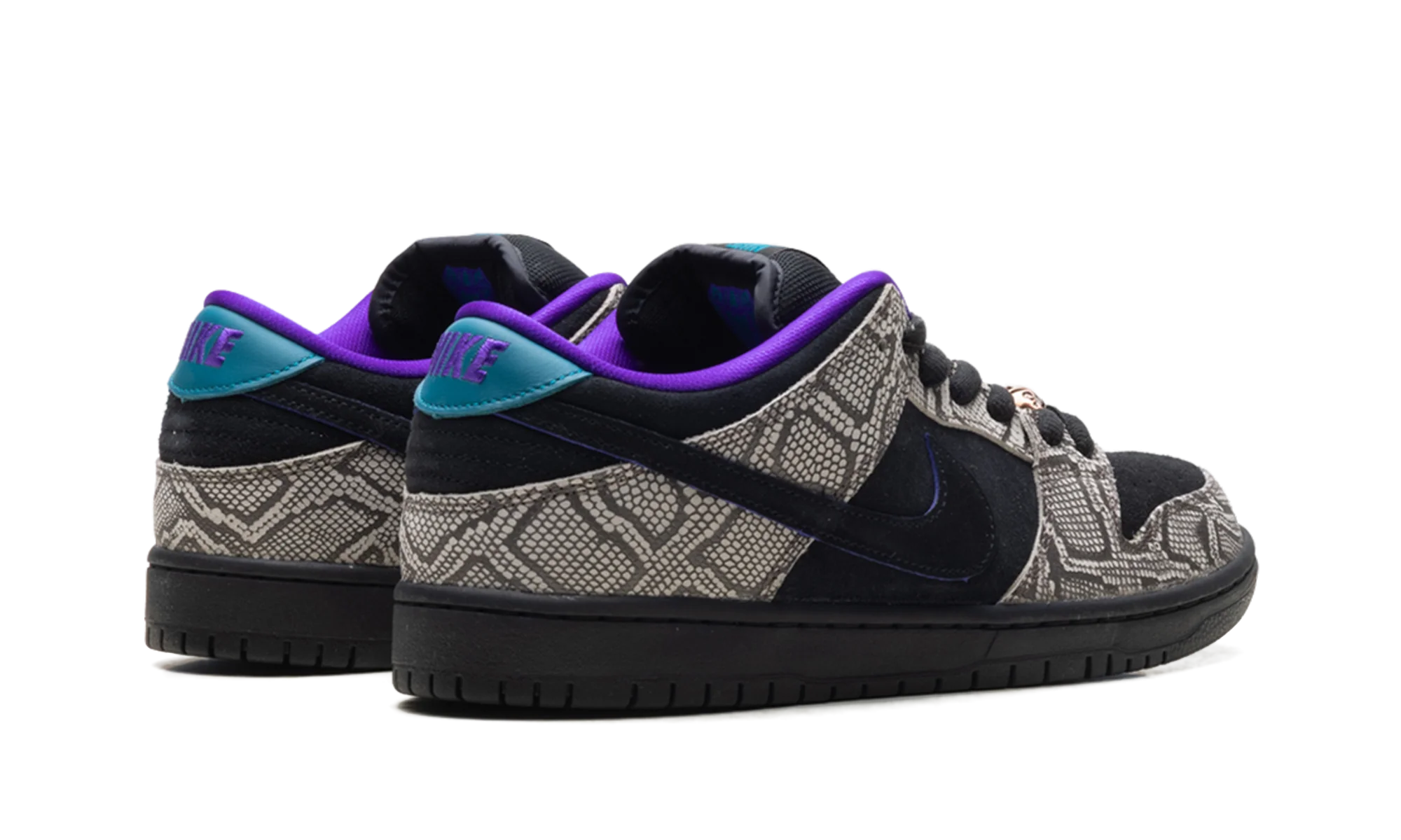 SB Dunk Low "Dashawn Jordan - Copperhead" IB6208 200