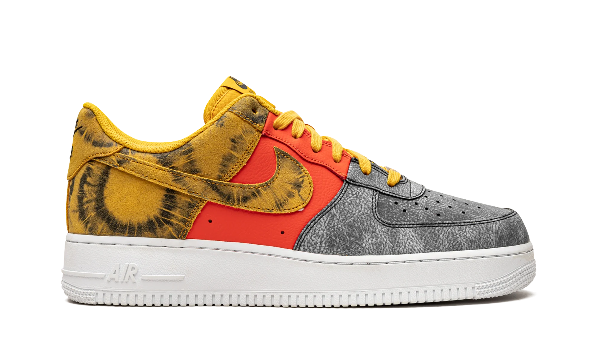 Air Force 1 '07 LV8 "Dark Sulphur Tie-Dye" CZ0337 700