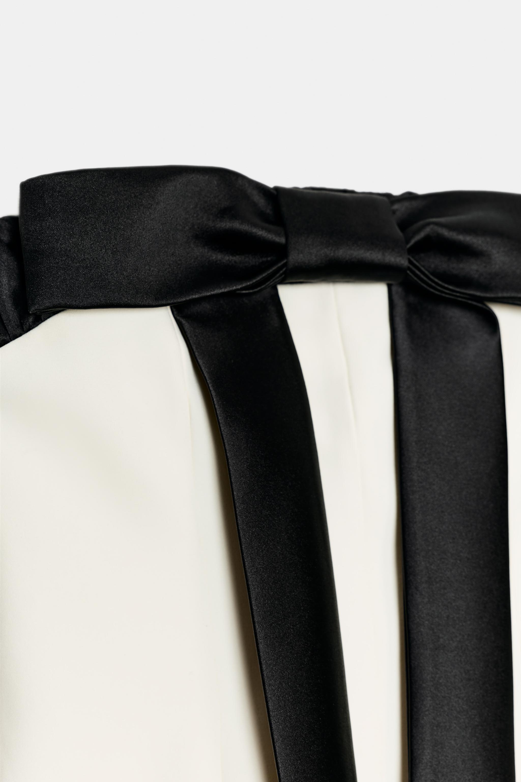 Bow-Knot Off-The-Shoulder Dress