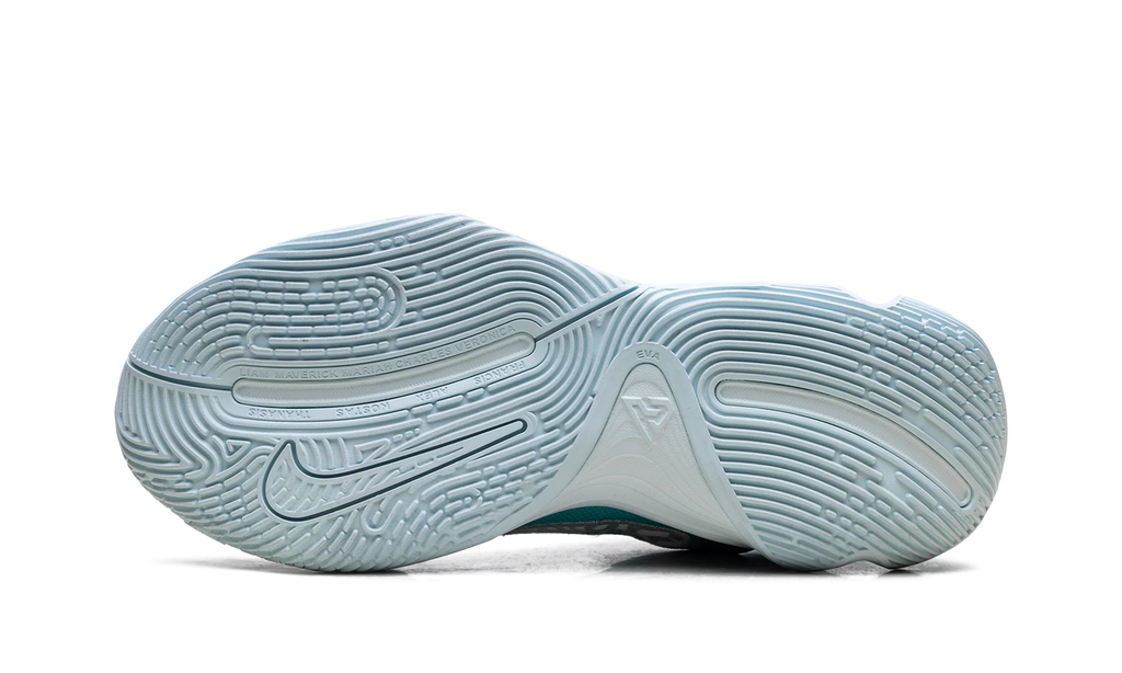 Giannis Immortality 4 "Christmas" FQ3680 300