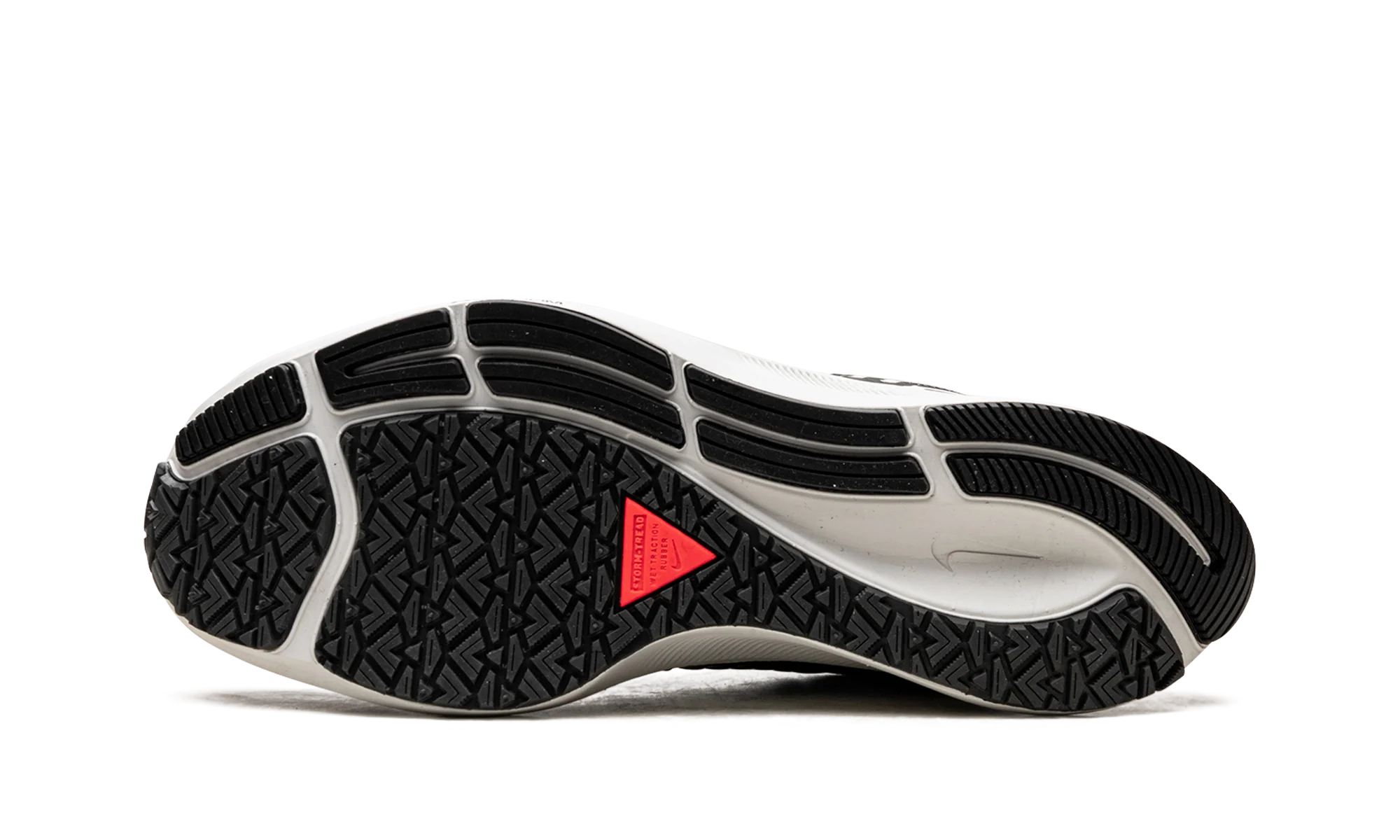 Zoom Pegasus 38 Shield "Black / Platinum Tint" DC4073 001