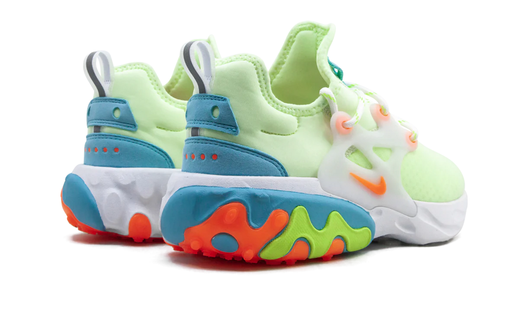 React Presto AV2605 700