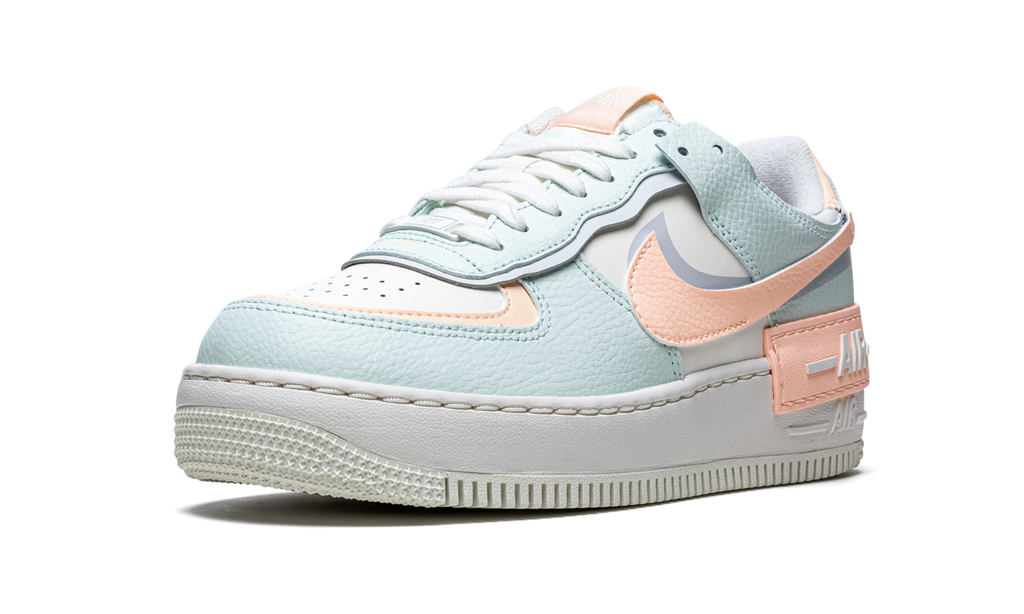AF1 SHADO WMNS"Barely Green/ Crimson Tint" CU8591 104