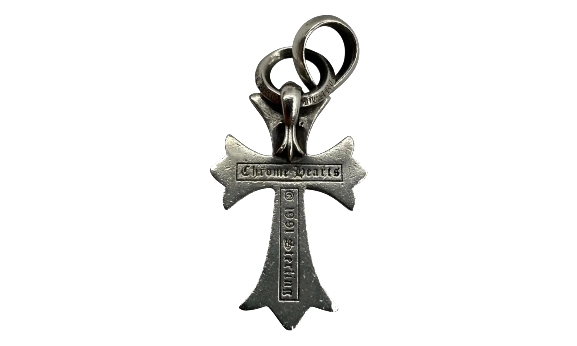 Small Cross Pendant with Bale "Silver" CHRM1054
