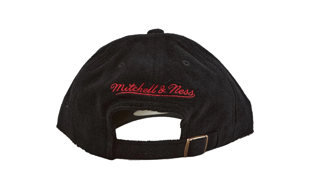 NCAA Terry Cloth Strapback Cap "UNLV Rebels - Black" HLUX4525 LVEYYPPPBLCK