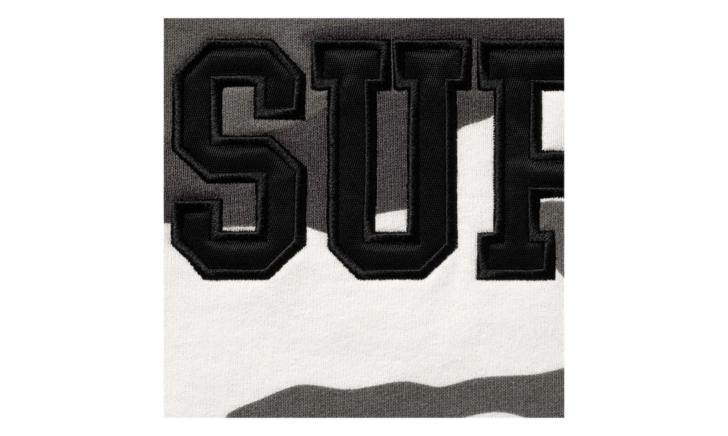 Shop Flag Half Zip Pullover "SS26 - Snow Camo - Seoul" SU27015