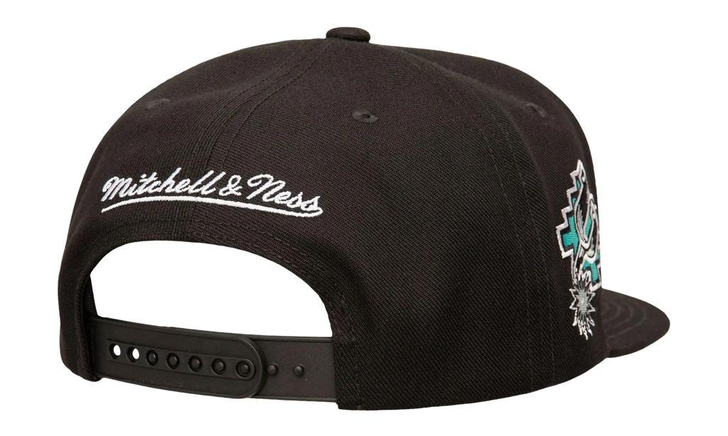 NBA Hardwood Classics Double Up Snapback Cap "San Antonio Spurs - Black" HS9644 SASBLCK