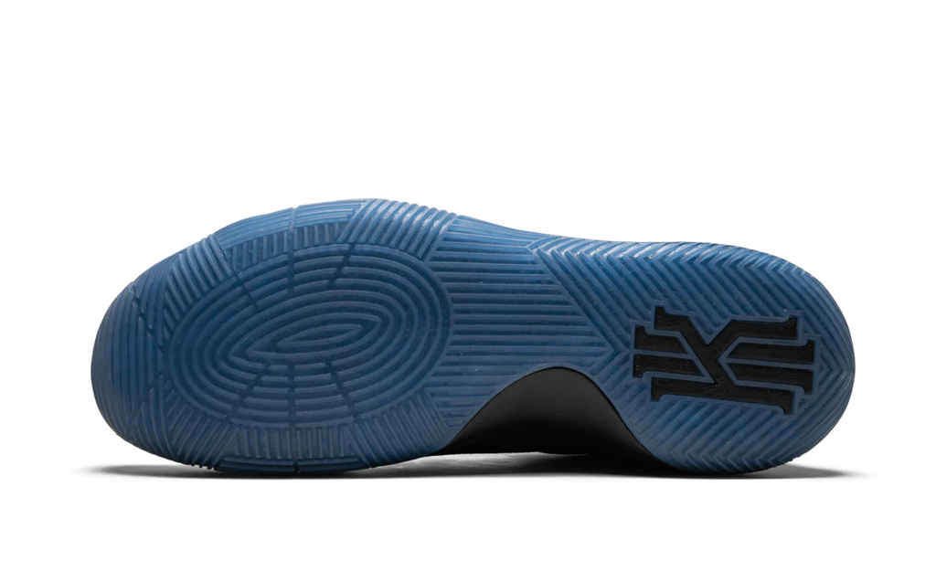 Kyrie 2 LMTD "Duke" 838639 001