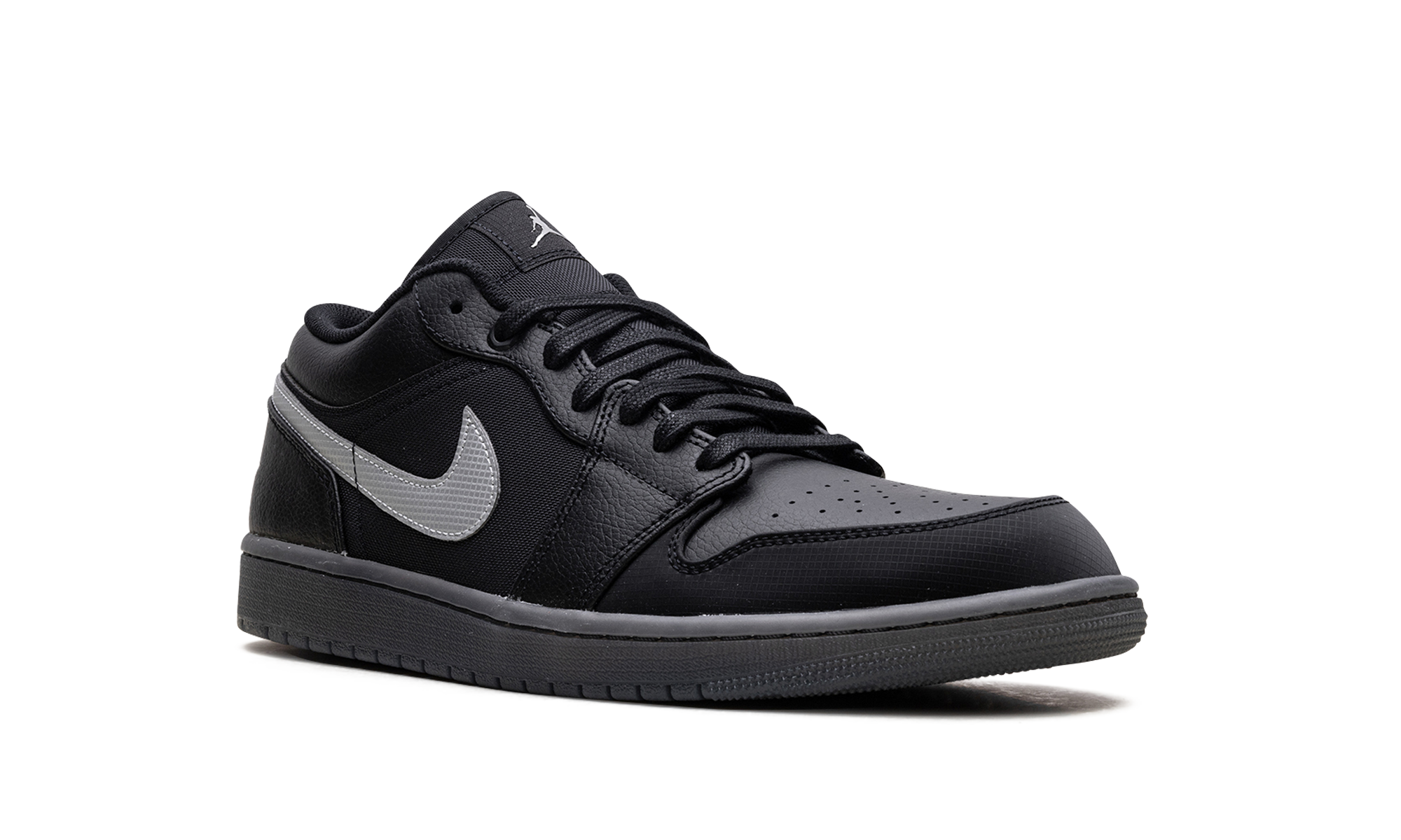 1 Low "Black White Dark Smoke Grey" HV5968 001