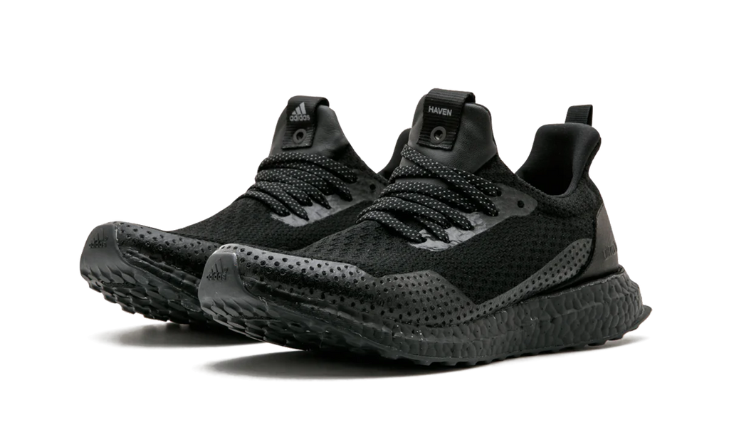 Ultra Boost Uncaged Haven "Triple Black" BY2638